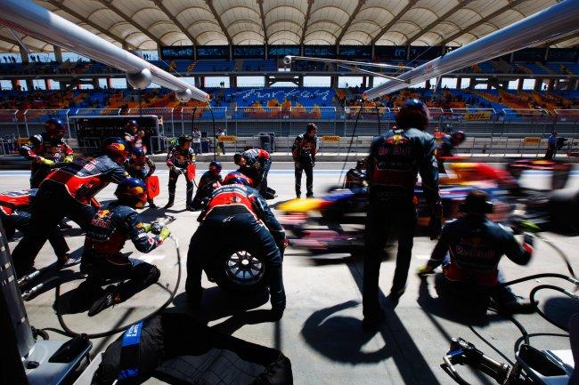 LVII, El «mercado de trabajo» y la Formula 1